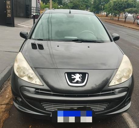 PEUGEOT 207 1.4 XR SPORT 8V FLEX 4P MANUAL PEUGEOT 207 1.4 XR SPORT 8V FLEX 4P MANUAL